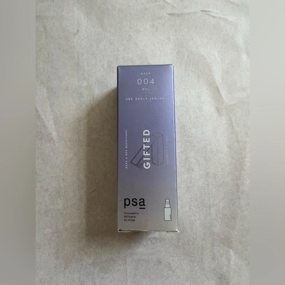 Purposeful Skincare by Allies PSA Gifted Acai & Sea Buckthorn Vitamin C Glow